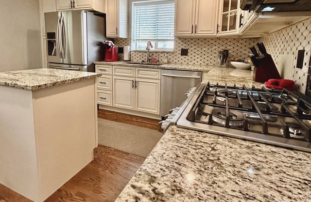 Beautiful 2 Bedroom Denver, West Highland. Charming, Stylish & Walkable!
