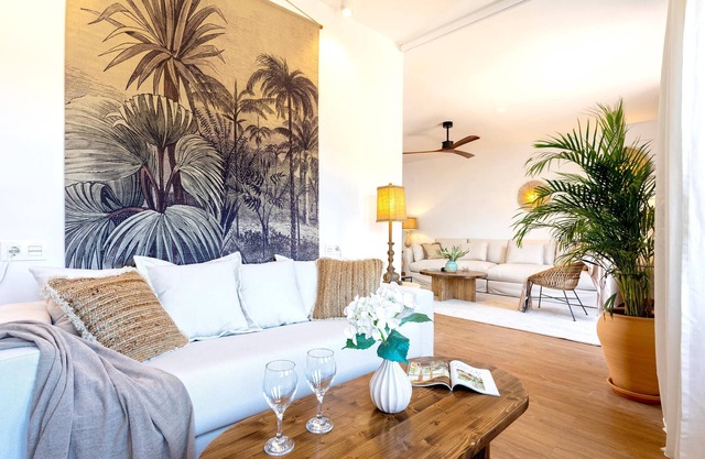 Beautiful 3 bd apartment. Plaza Nueva IV