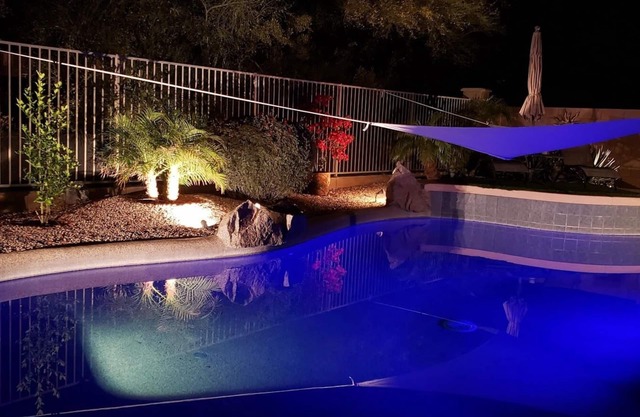 Beautiful 3 Bdrm./2 Bath Gold Canyon home w/heated pool in private setting