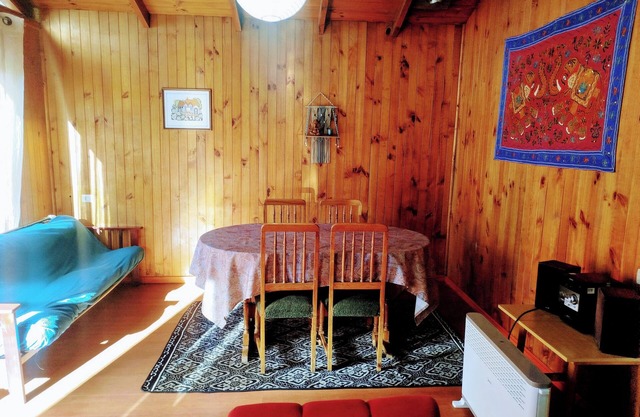 Beautiful and comfortable cabin for rent next to the best landscapes of southern Chile.