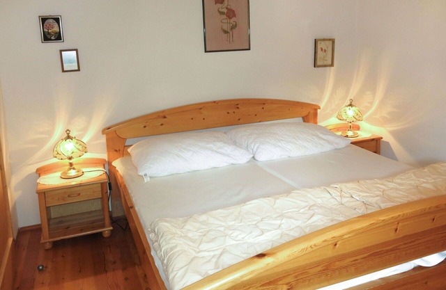Beautiful apartment in villa for 4 guests with WIFI, TV, terrace and pets allowed
