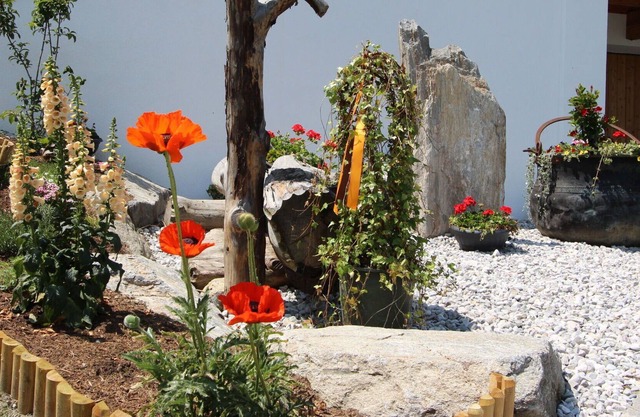 Beautiful apartment in villa with WIFI, TV, terrace, pets allowed, panoramic view and parking