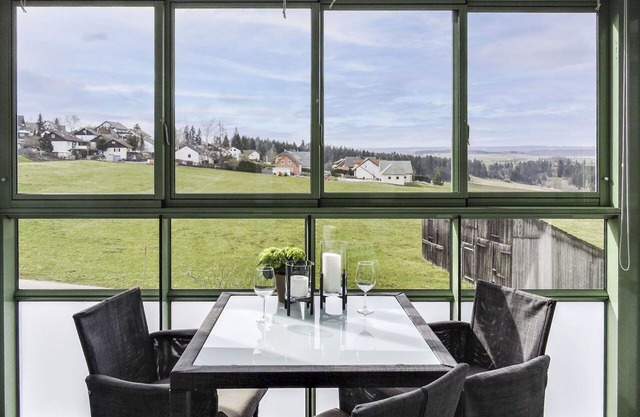 Beautiful apartment for 3 guests with pool, WIFI, TV, balcony, pets allowed and panoramic view