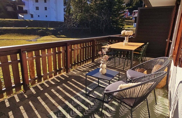 Beautiful apartment for 6 people with TV and balcony