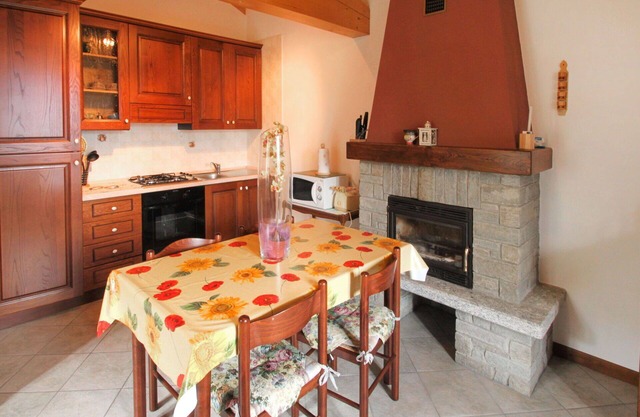 Beautiful apartment for 4 guests with TV and balcony