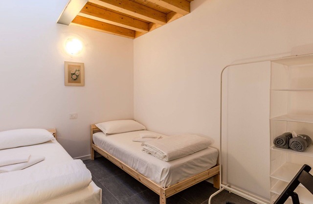 Beautiful apartment for 4 people with A/C, pool, WIFI, TV and patio