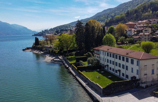 Beautiful apartment for 4 people with WIFI, TV and patio