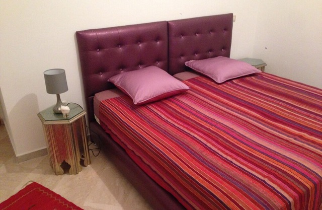 Beautiful apartment, high standing of 125 m2 on the seafront in the seaside village.