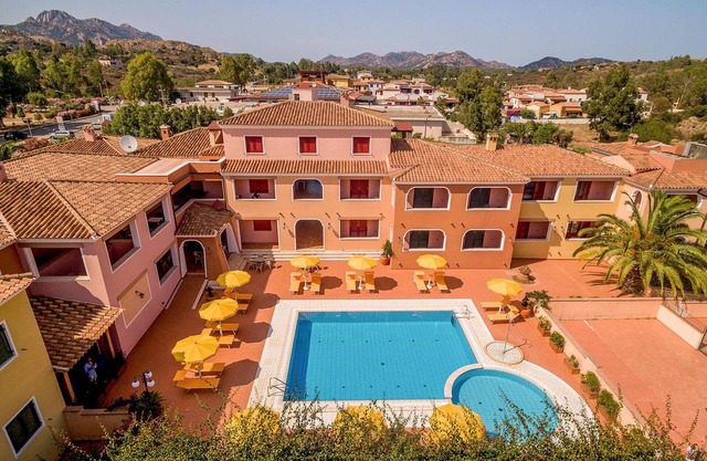 Beautiful apartment in Orosei with WiFi