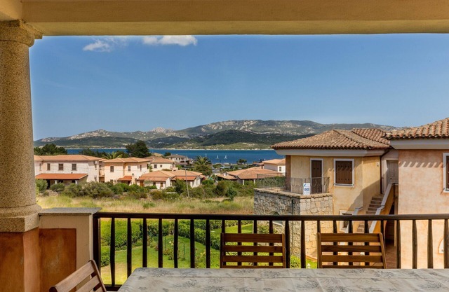 Beautiful Apartment with Terrace and Sea View 400 m. to the Beach