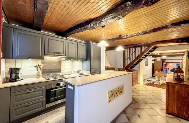 Beautiful apartment with patio in the heart of the village