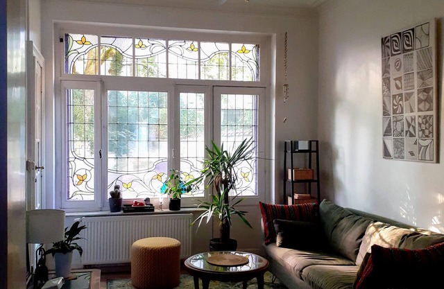 Beautiful Belle-Epoque apartment near EU, NATO & RTBF/VRT