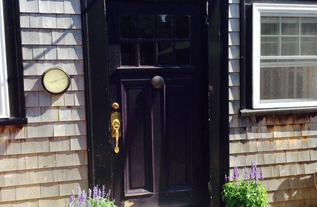 Beautiful Cottage Near Dowtown Newburyport and Plum Island Beach