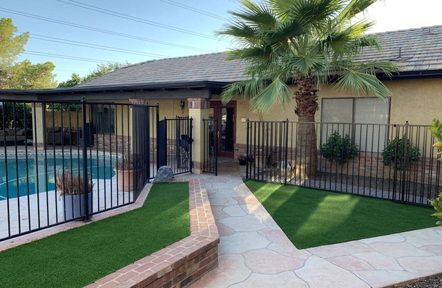 Beautiful Guest Cottage within close proximity to Baseball and Restaurants