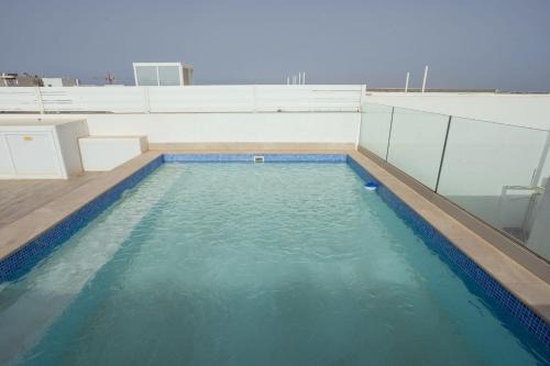 Beautiful Holiday Home with Private Rooftop Pool