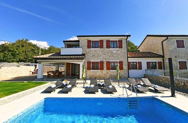 Beautiful holiday house LANA