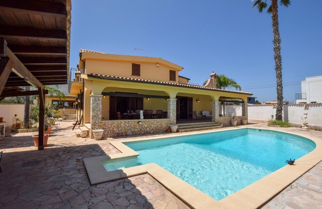 Beautiful home in Altavilla Milicia