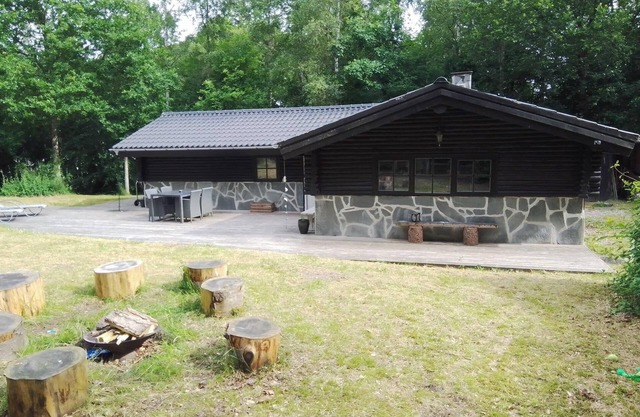 Beautiful home in Aars w/