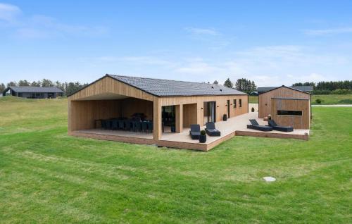Beautiful Home In Hjørring With Sauna