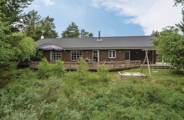 Beautiful home in Rømø with WiFi