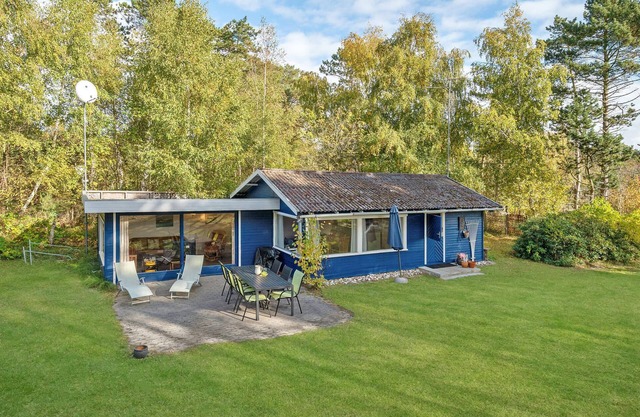 Beautiful home in Rødby with kitchen