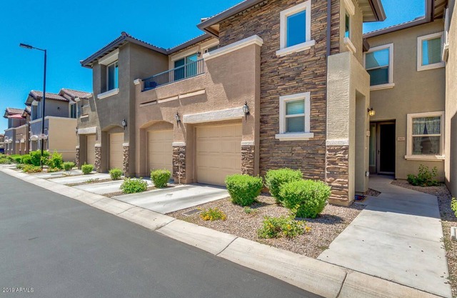 Beautiful, Luxurious Mesa Arizona Vacation Rental with Golf Course Views