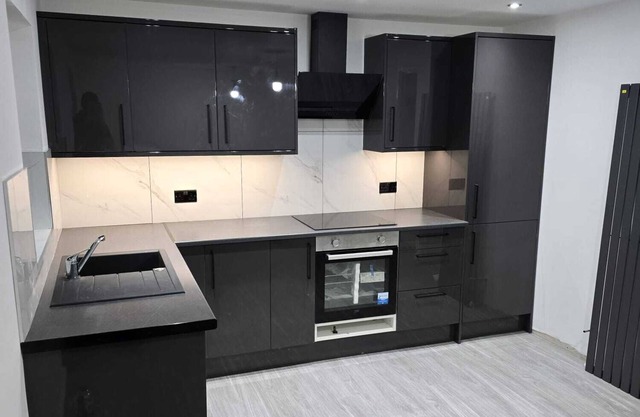Beautiful maisonnette is a newly refurbished semi detached house in leeds