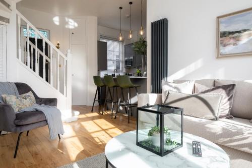 Beautiful Mews Cottage