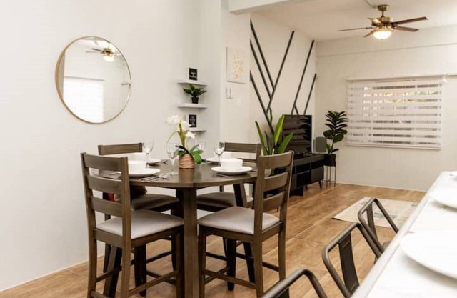 Beautiful Modern Villa 2 mins from City & Attractions - The Getaway