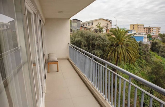 Beautiful ocean view apartment