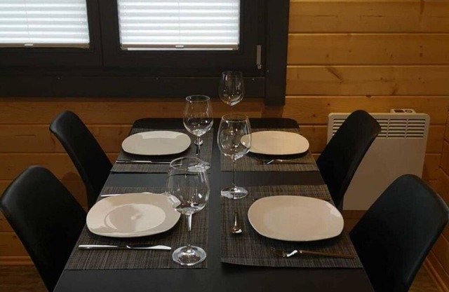 Beautiful private villa for 4 people with TV and terrace