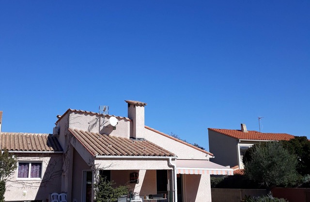 Beautiful property of 130 m2 with swimming pool in Catalan country. Between sea and mountain.