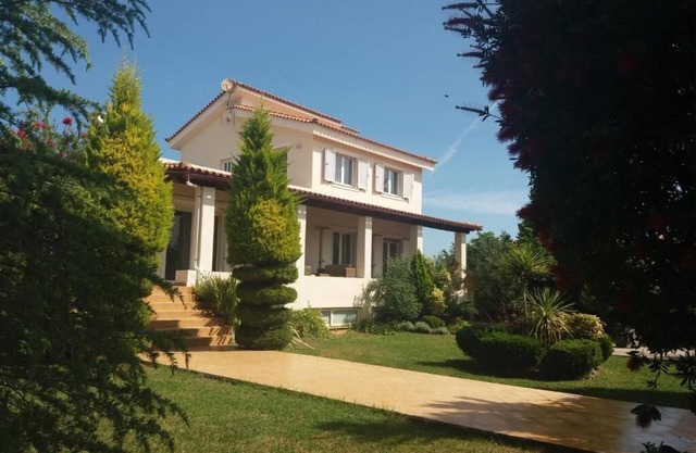 Beautiful Summer Villa in Chalkoutsi, East Attica
