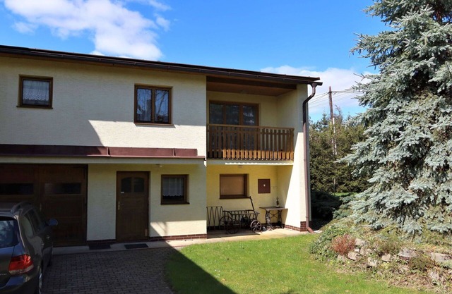 Beautiful villa for 6 people with WIFI, TV, patio and parking