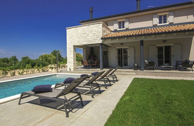 Beautiful Villa in Zminj with Swimming Pool