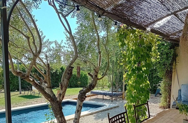 Beautiful villa with private pool in the Luberon