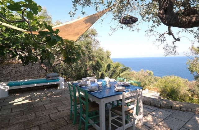 Beautiful villa with sea view pool