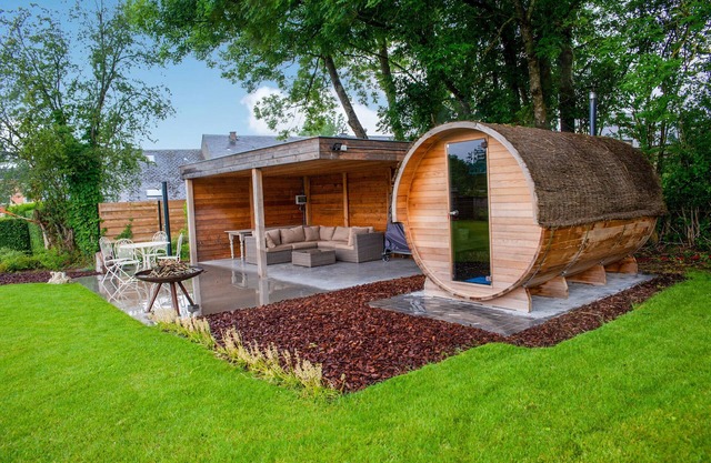 Beautiful villa with sauna in Chiny