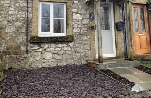 Beautifully Refurbished Cottage with Log Burner and Spectacular Views