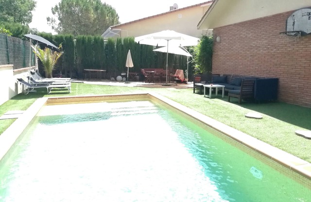 Begues: HOUSE WITH POOL NEAR BARCELONA AND BEACHES, PERFECT FAMILIES.