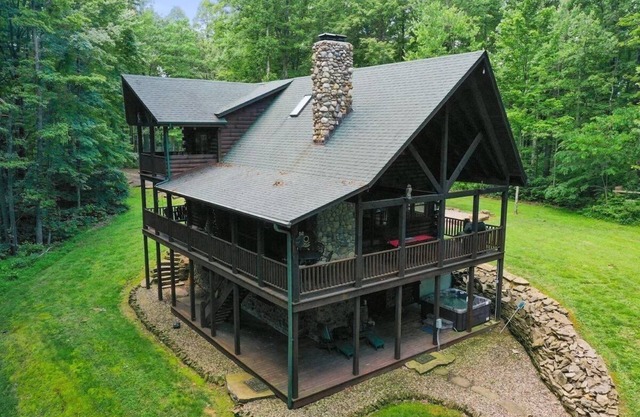 Bella Luna-Cabin-Private Bathroom