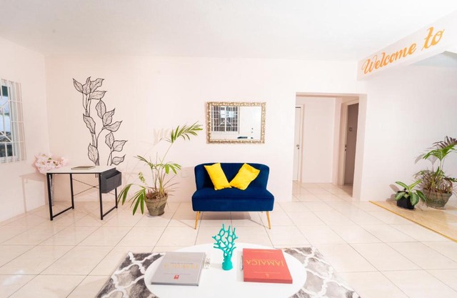 Belle Air Seaview (2 Bdrm -2 Bath)