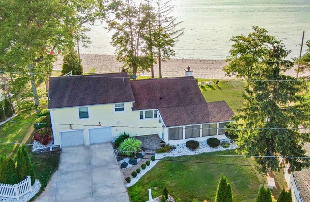 Best Beach House “Sweet Spot” on Sylvan Beach