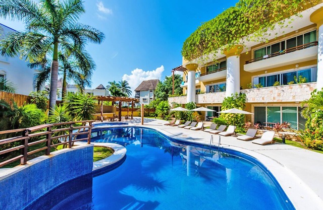 Pueblito Escondido 