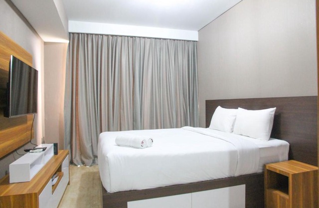 Best Price Studio Apartment at Lexington Residence By Travelio