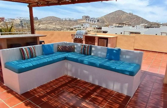 Best Private Rooftop Condo, Ocean View,Pool, Steps to Cerritos Surf Beach