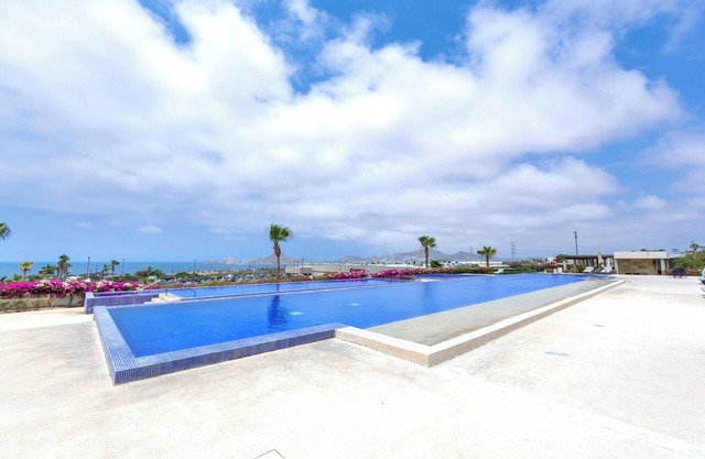 Best view in Cabo, modern Condo with great amenities