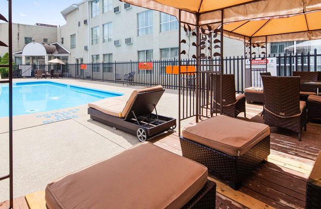 Best Western Little River Inn