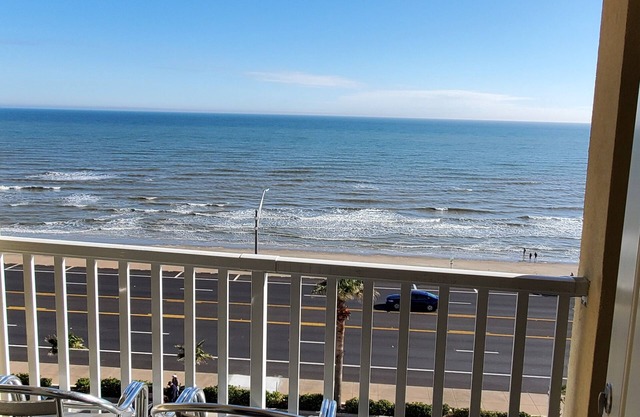 Best Western Plus Galveston Suites