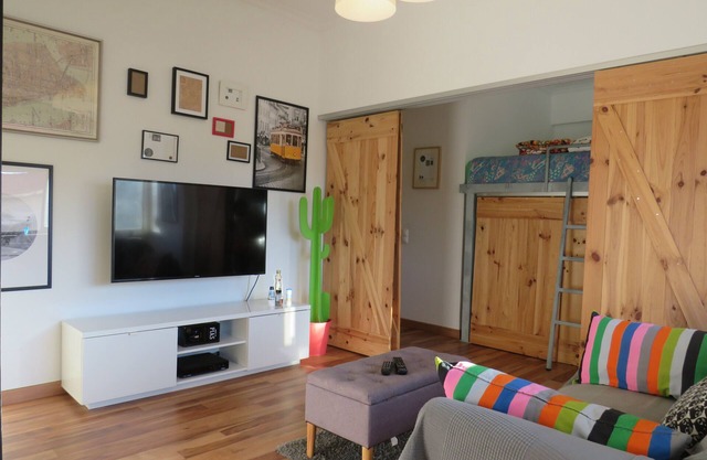 BestHomeStay-Parede Beach (Lisbon)